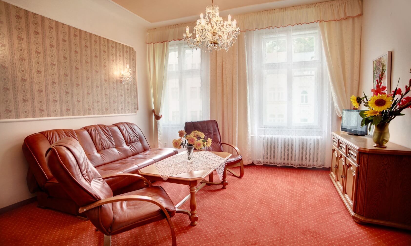 Отель Praga 3* в Карловых Варах