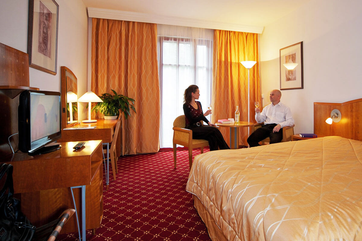 Отель Cristal Palace 4* в Марианских Лазнях