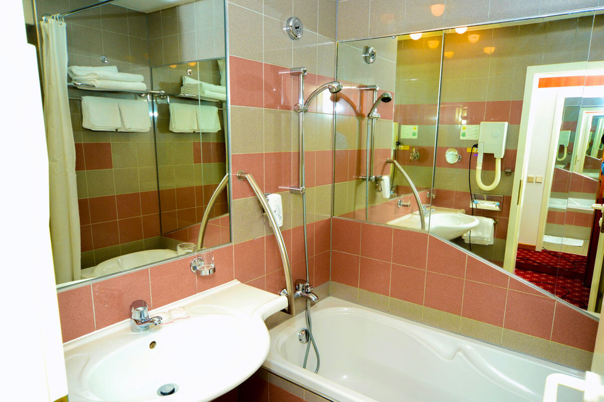 Отель Cristal Palace 4* в Марианских Лазнях