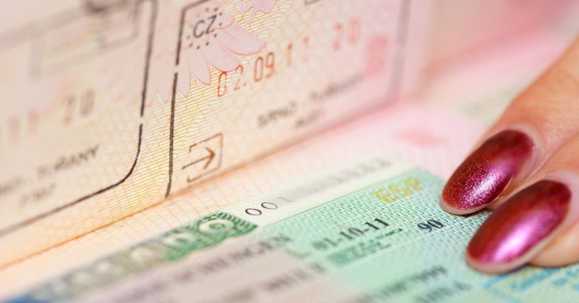Как получить шенгенскую визу в Чехию для владельца недвижимости?