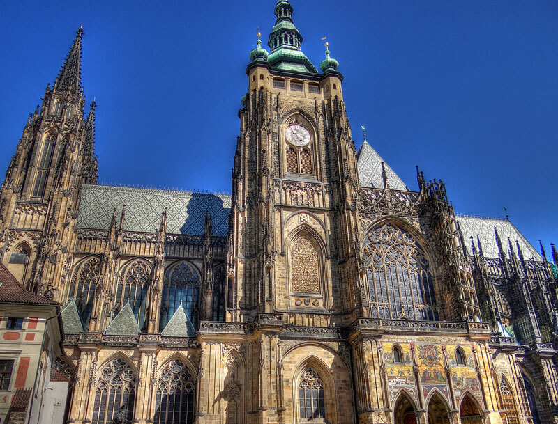 Фото <a href="https://www.flickr.com/photos/96264617@N08/8988244060/">Yannick Loriot, Saint Vitus Cathedral</a>, <a href="https://creativecommons.org/licenses/by/2.0/">(CC BY 2.0) </a>